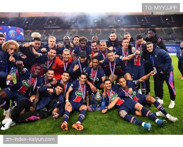 欧冠半决赛前瞻：巴黎拜仁上演进攻对决，马竞阿森纳防守大战